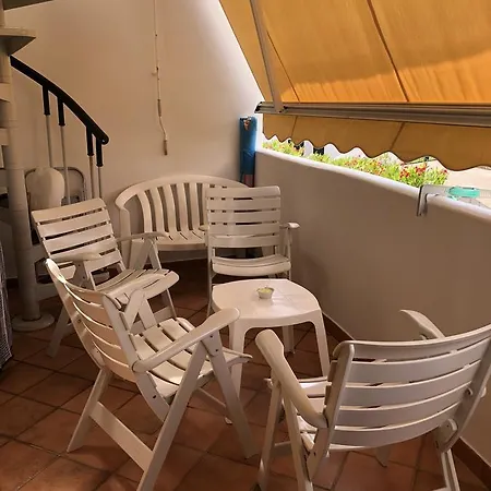 Oleandri - Baia Verde Vakantiehuis